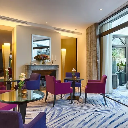 Hotel Garden-elysee 4*