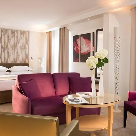Garden-elysee 4*