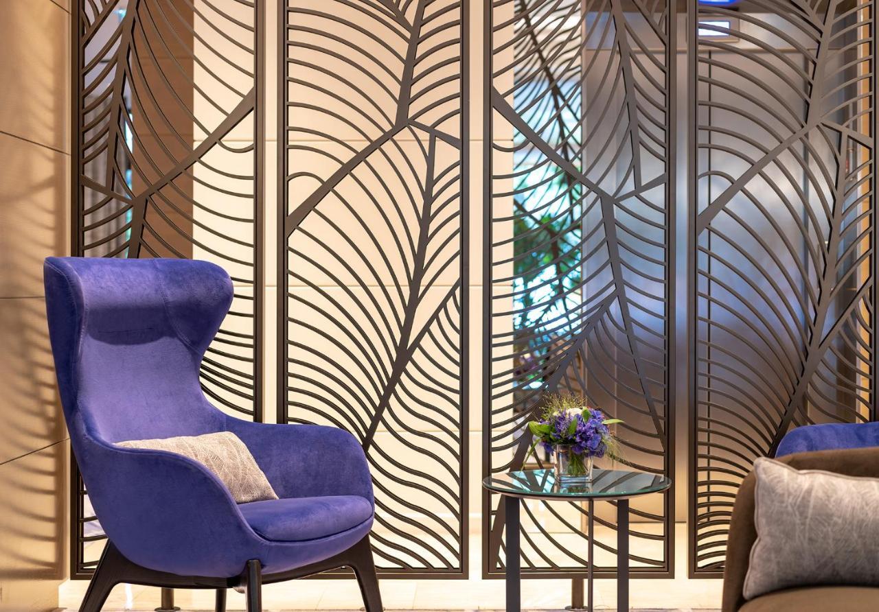 Garden-elysee Hotel 4*